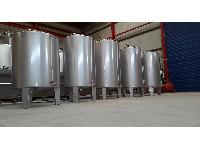 Inox tanks for olive oil - wine