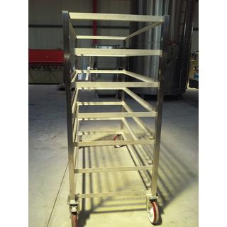 Inox trolleys for maturation 